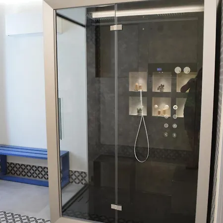 Tanit & 4* 维拉西米乌斯