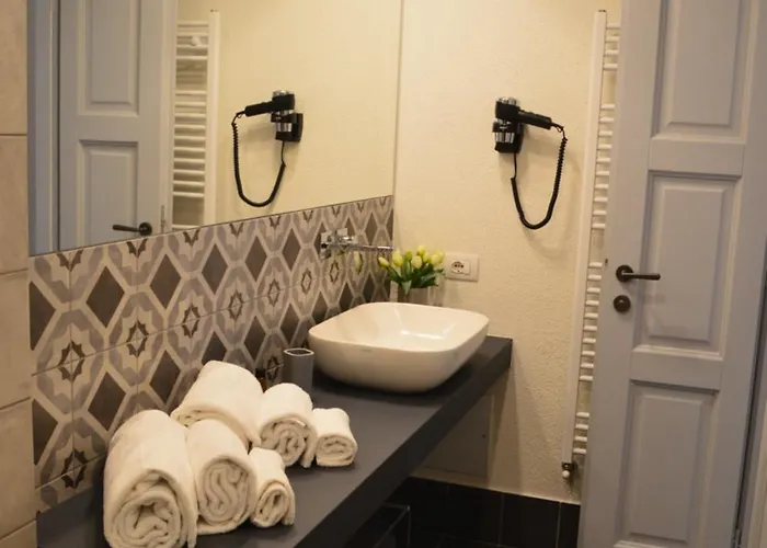 Tanit & 4* ヴィッラシミーウス