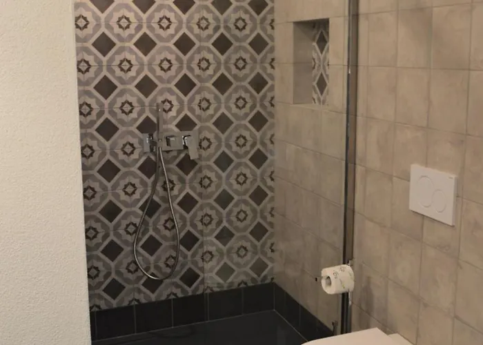 Tanit & ベッド・アンド・ブレックファスト