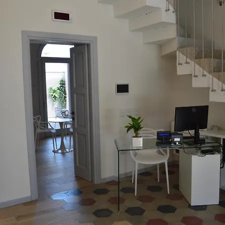 Tanit & B&B 빌라시미우스