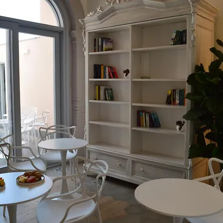 Tanit & Spa B&B