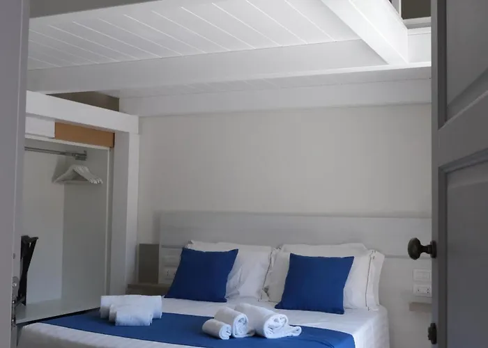 Tanit & Bed & Breakfast 4*